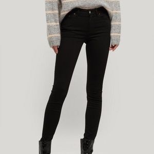 Acne Climb Mid-Rise Skinny Jean
